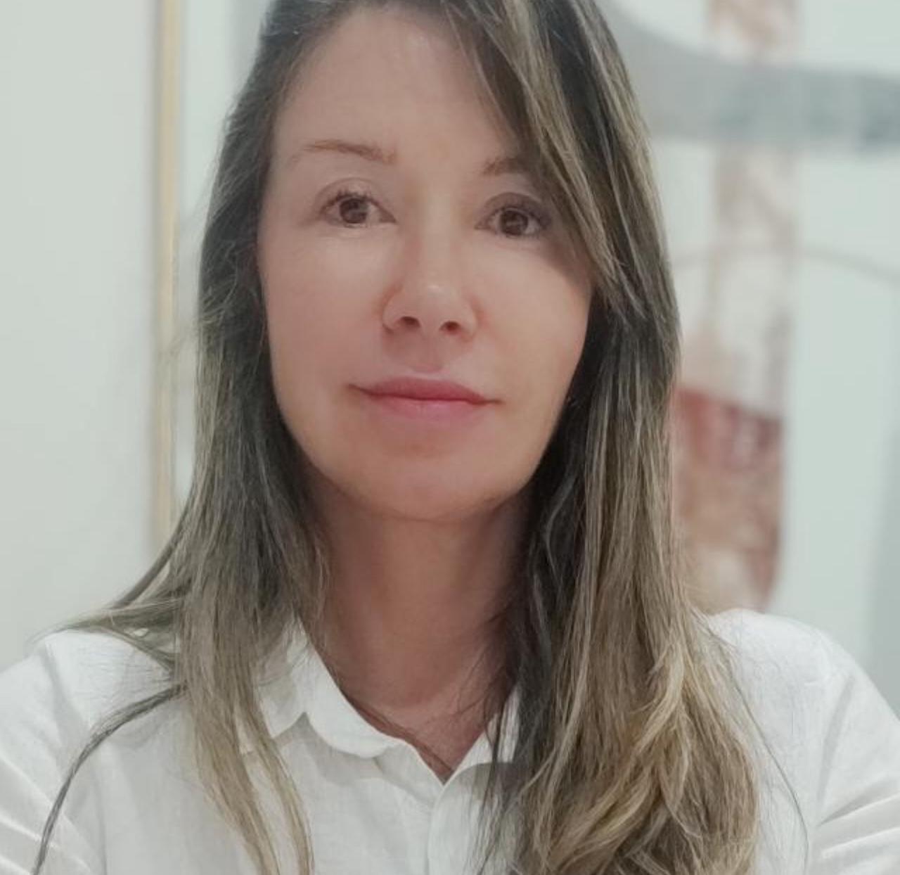 Aline Gonçalves